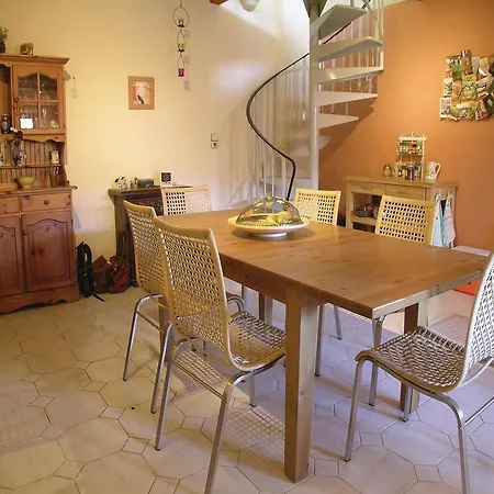 Three-bedroom Holiday In